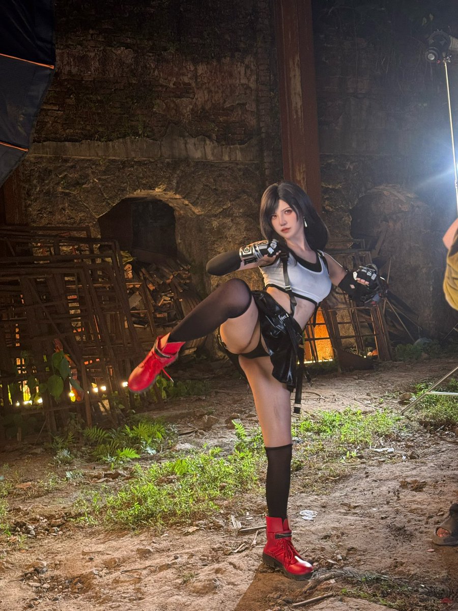 axunkaOri's tweet photo. 踢一张
解锁新角色✌️

#Tifa #FF7R https://t.co/AGLhoS6GJC