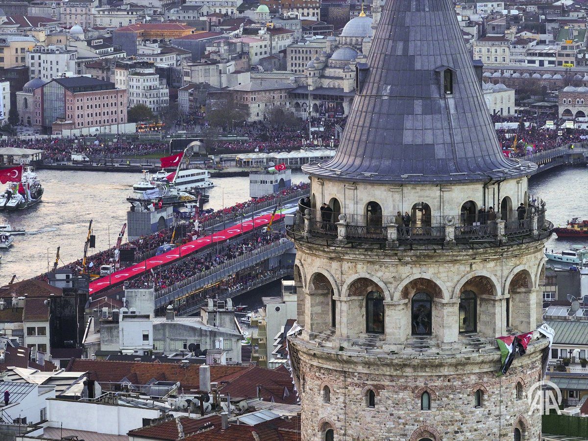 Gazze’de yaşanan zulme dikkat çekmek ve mazlumların sesi olmak adına bugün düzenlenen yürüyüşte yerimizi aldık.
Adalet ve insanlık mücadelesi kararlılıkla sürecektir.

#GazzeÇağrısı #JusticeForGaza #İnsanlıkİttifakı