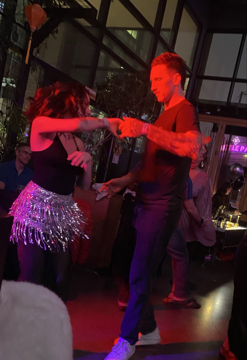 staticfixation's tweet image. dancing my way into 2026 💃🏻