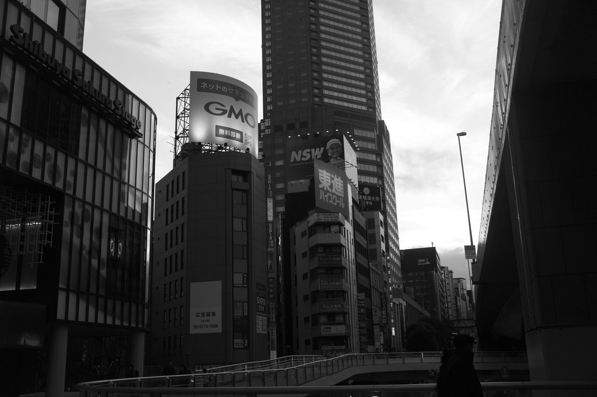 090oooo's tweet image. 【街角スナップ】
Leica M Monochrom＋SUMMILUX-M f1.4/35mm ASPH