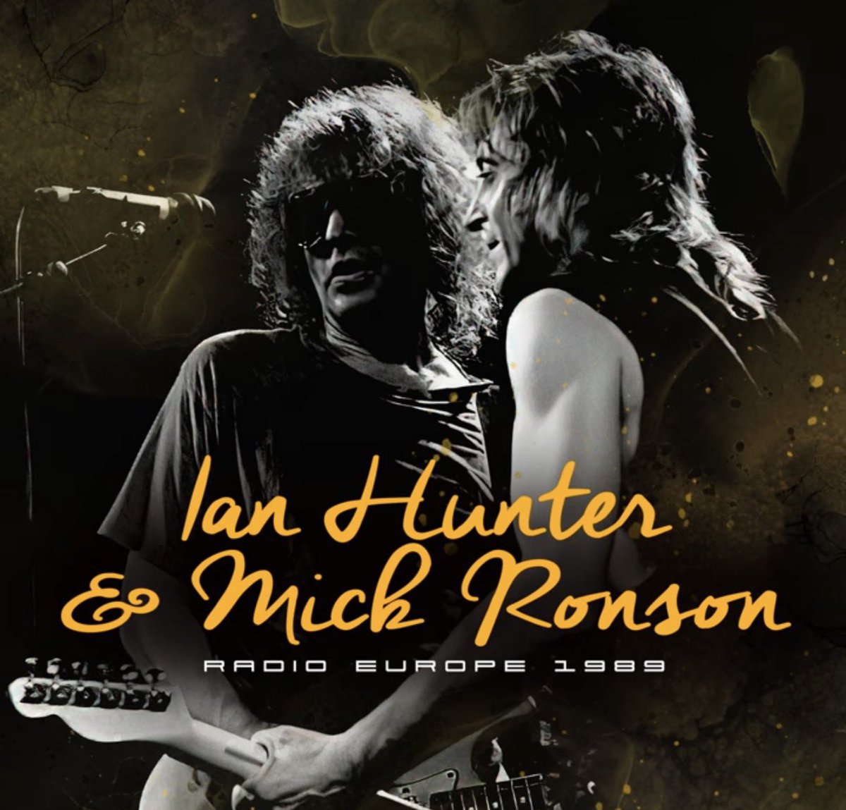 chmxmtw's tweet image. #JforJanuary

1. Song with January, June or July in the lyrics 

“I was born … on the 3rd of June … hard labor … Gemini moon …”

The Loner - off Ian Hunter and Mick Ronson’s “YUI Orta” (written by Ian Hunter)
  
youtu.be/mVs03HU8wRc
