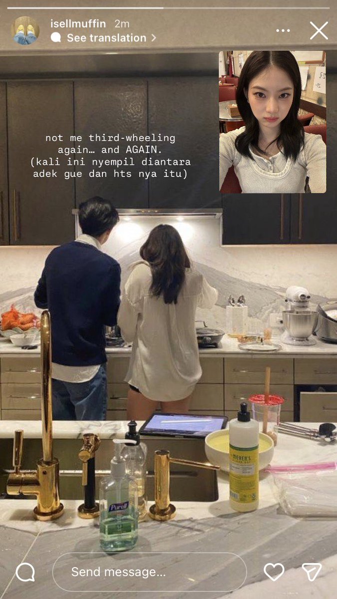 soursalleys's tweet image. POV: suddenly you’re third-wheeling your brother’s date

#keonsuni few tweets ft isa