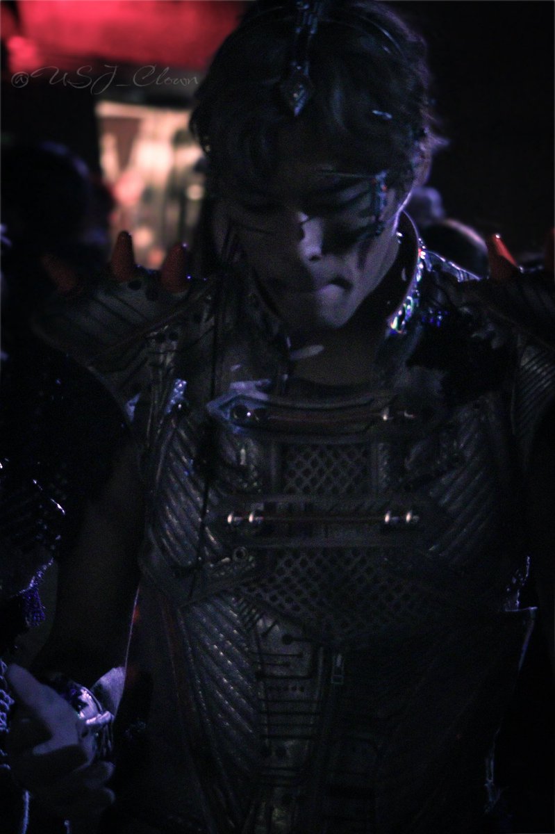 2025.10.21        HHN        トチャ

Tortured Test-Subjects
（トーチャード･テストサブジェクツ）

ガッサガサだしピント終わってるけど
かっこよくて…

#USJファン #USJハロウィン #USJホラーナイト #HHN #HHN2025 #ホラナイ #ホラナイ2025 #トーチャードテストサブジェクツ #レグルスプライド