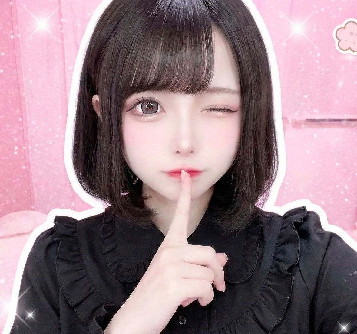 matting_kyoufu's tweet photo. 【マッチングアプリの顔面詐欺】

大阪済みのコンカフェ嬢らしいです。

家まで行ったので勿体無いと思って致しましたが、臭かったです。 https://t.co/tNFEmrIIYC