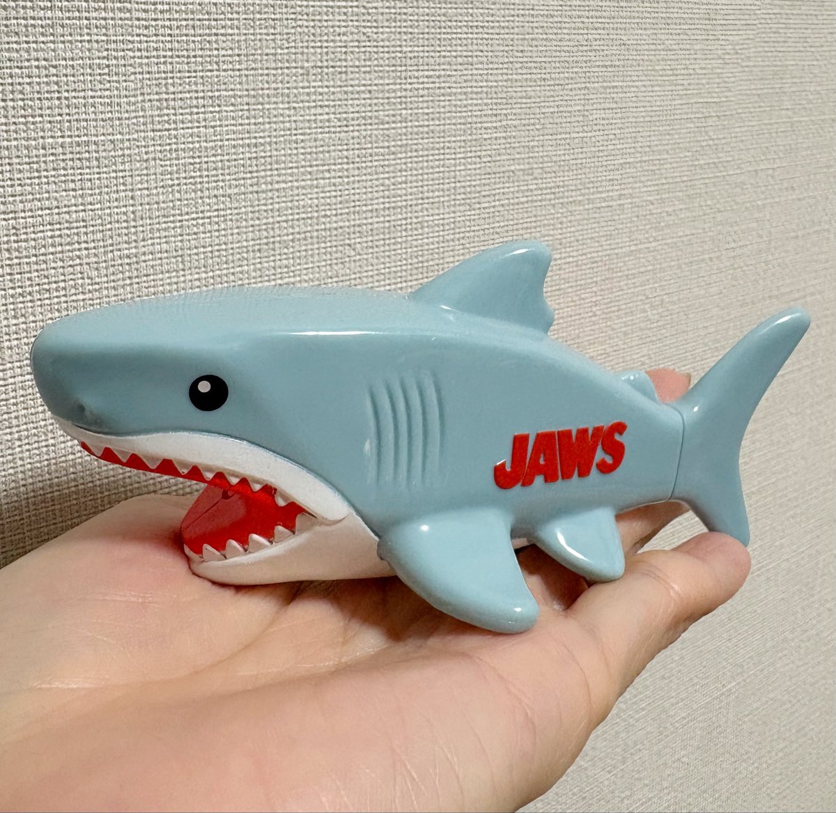 米津さんのサメ、見覚えあると思ったらこれですね(ハッピーセット)