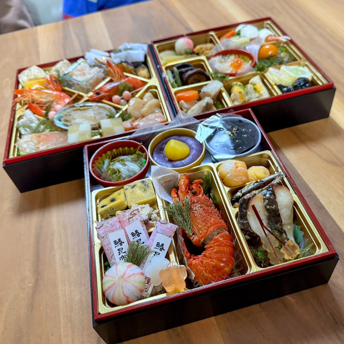 t_aimi's tweet photo. 明けましておめでとうございます。今年もよろしくお願いします🤲 https://t.co/q4JYP6KaWO
