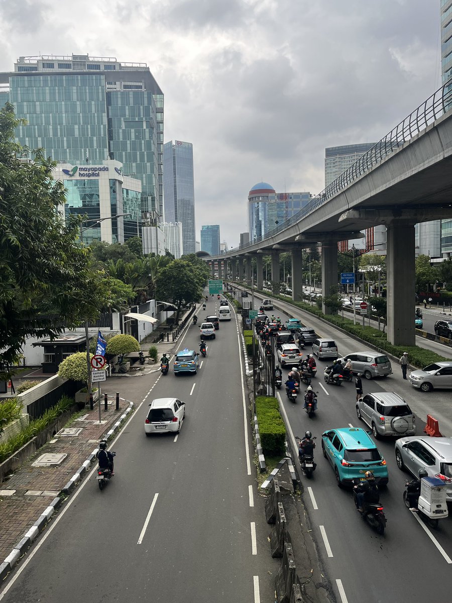 roooster tweet media