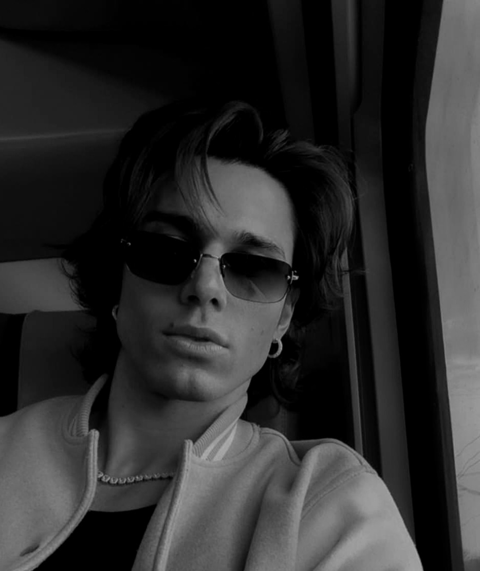 CarolinaBarboz4's tweet photo. 🥳🥳🥳🎉🎉🎉 Feliz cumpleaños 🎉🎉🎉🥳🥳🥳
#LucaOne https://t.co/2spbNsd74H