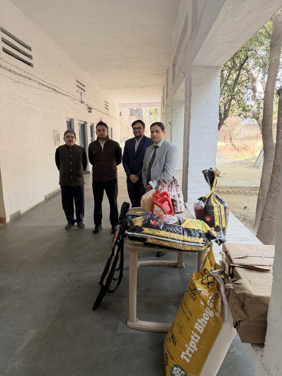 Under the initiative “Spreading Smiles with a Gesture of Care”, IndianOil visited Kanpur Blind School &amp; Jr High School, Nehru Nagar, Kanpur, and donated Braille paper, sports equipment &amp; groceries. The gesture was appreciated by school officials and students. <a href="/IOCL_UP/">IOCL Uttar Pradesh</a>