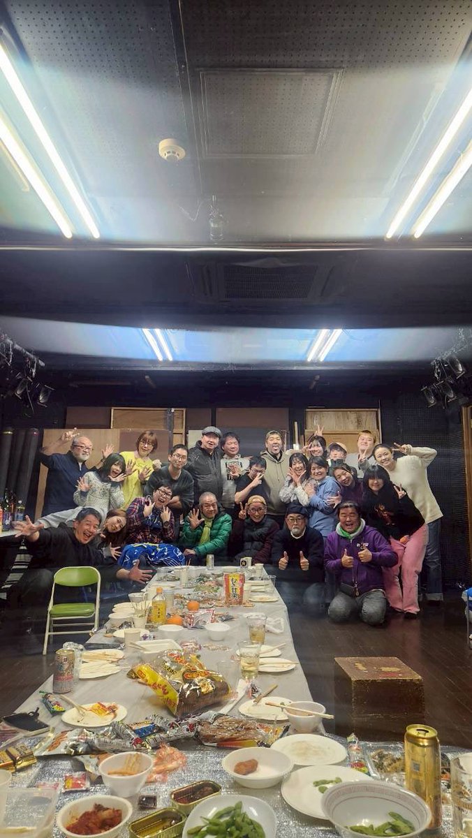 新年あけましておめでとうございます！！

昨年は色んな役に挑戦させて頂く年でした！

皆様今年もよろしくお願い致します！！