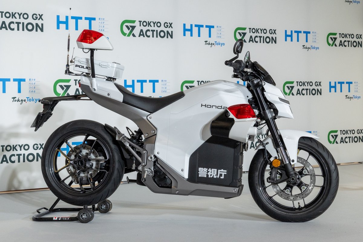 『箱根駅伝』先導はホンダのEV白バイ、オフィシャルカーはFCセンチュリー…見どころまとめ
response.jp/article/2026/0…

#ホンダ #モーターサイクル #トヨタ #センチュリー