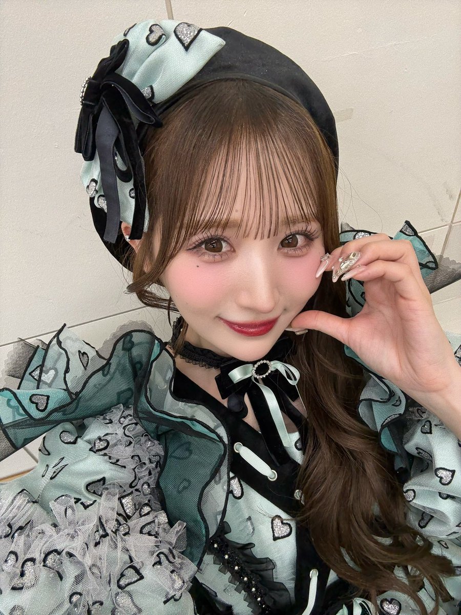 紅白歌合戦 🔴⚪️ もう1つの新衣装♡ オープニングのYOUNG MANから