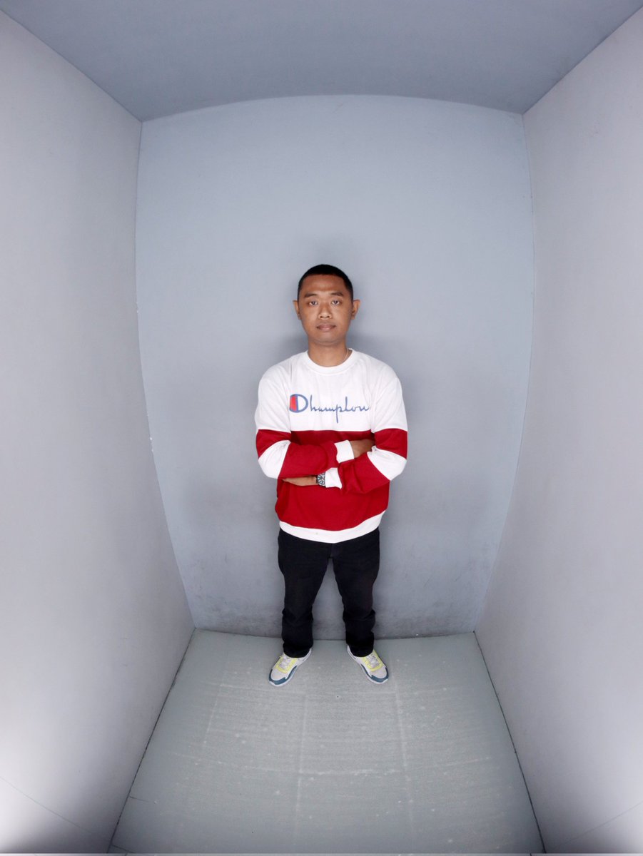 N A N D O tweet media