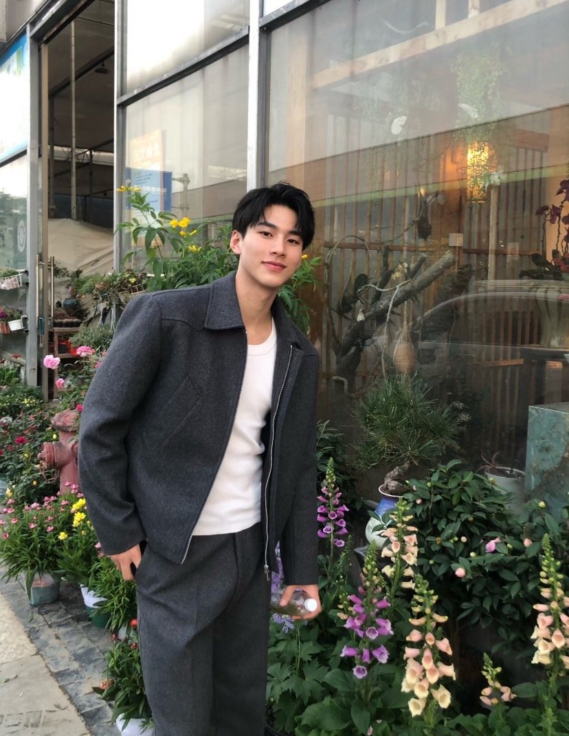 JinBDfacai's tweet image. みなさま、素敵な新年をお迎えください🎍