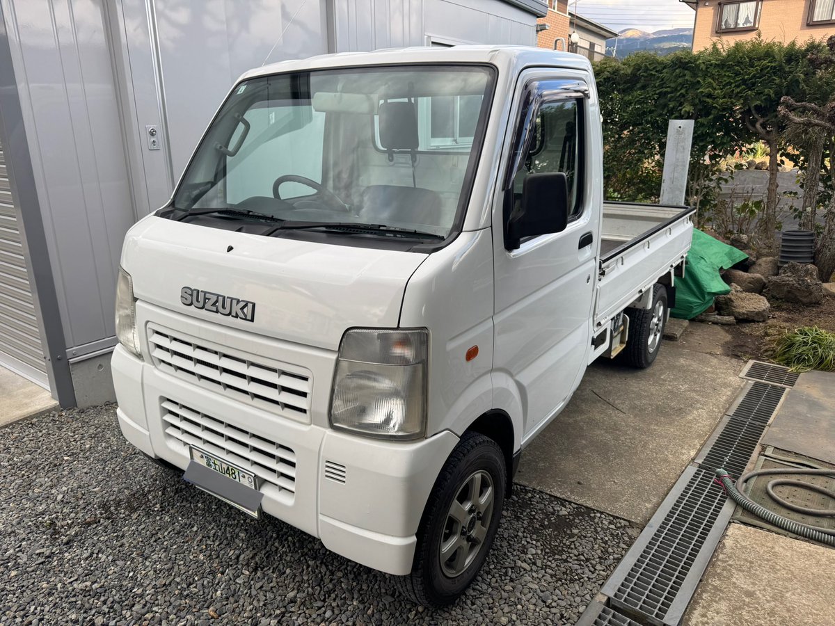 toru_525's tweet image. 帰省してやったこと
・👩カーのドラレコ取付
・👨カーのアライメント調整&amp;amp;センター調整
・軽トラのセンター調整