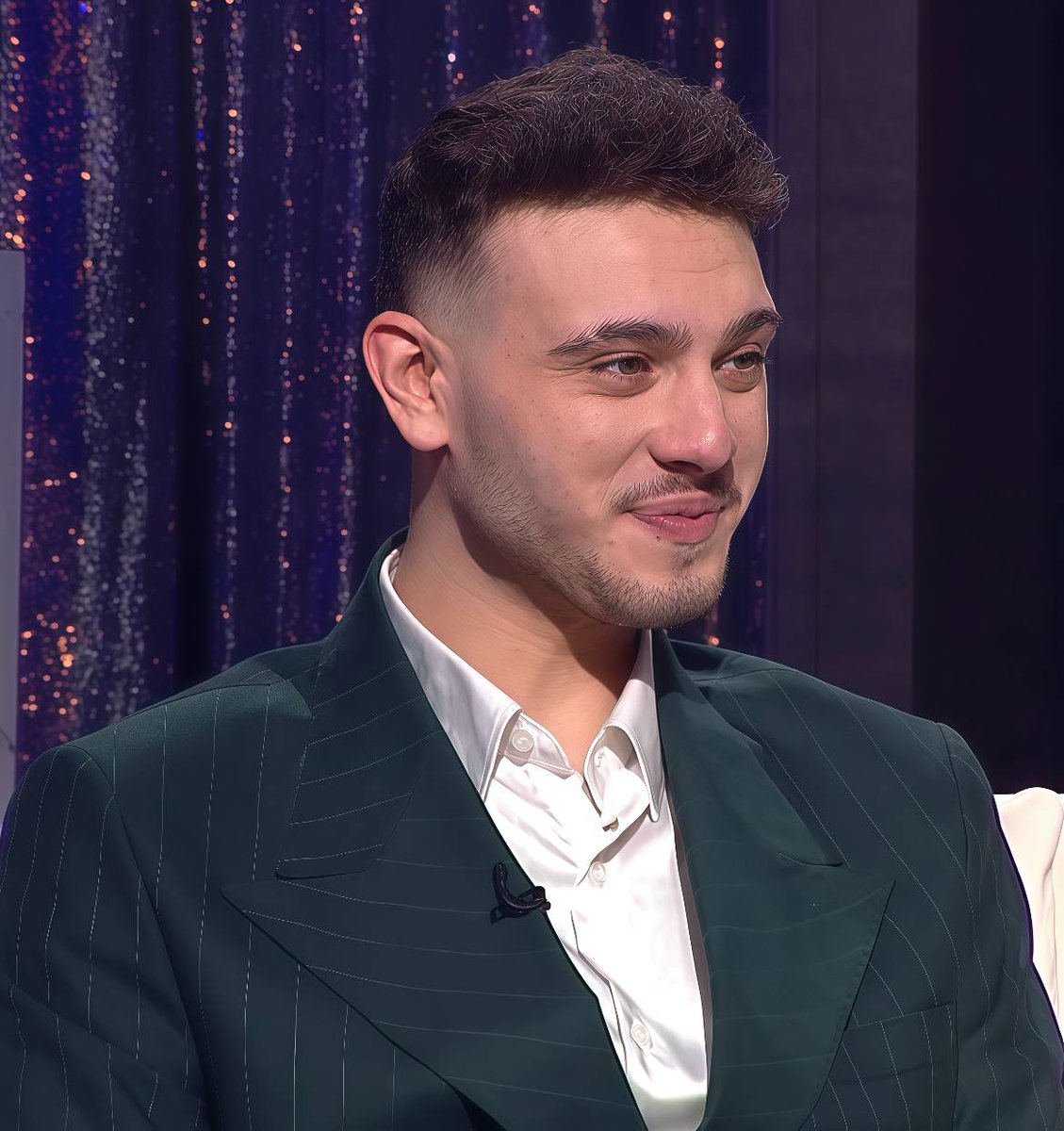 SEREN🇱🇾 tweet media