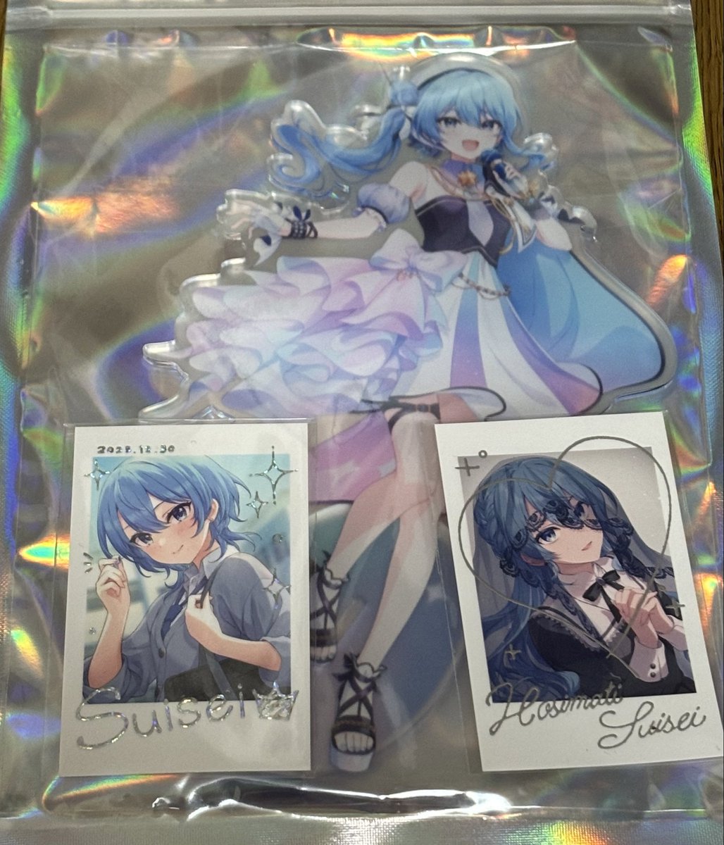 C107戦利品報告17 三守さん(@mcm_ncb)の アクスタ+チェキセット✨ 情報