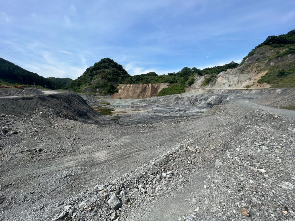 🎍 お年玉企画 第5弾 🎍
✨特撮聖地 埼玉県 採石場 無料ご招待！✨
 RT＆フォローで応募完了！
■ 抽選で5名様
■ 有効期限
2026年3/21(土)爆破なし  
2026年11/7(土)爆破あり
■ 当選発表：1/3（月）
お名前の頭1文字＋アカウントIDの頭2文字 を発表  当選者様へは 1/5までにDM にてご案内
⚠️