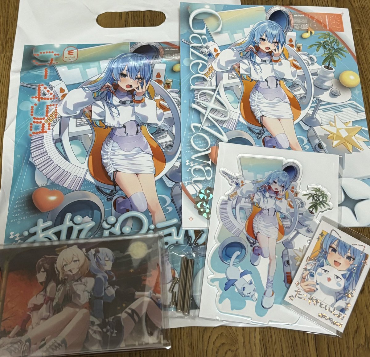 C107戦利品報告19 あかびのさん(@madao310)の 新刊セットにアクリル