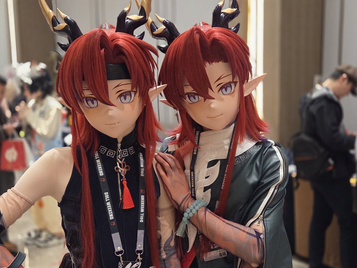 DW13 Day 1 

1 赛诺 : <a href="/kagamine0_0/">~午时~</a> 
2: 余 : <a href="/Frozen_coffeeee/">速冻de咖啡</a> , <a href="/RoShioLeo/">洛骁的瓶装柠檬水</a> 

虽然有很多和别人一起拍的照片还有很多不知道的地方，所以请联系我，我会尽快上传的。

#Doll_weeked #kigurumi
#DW13