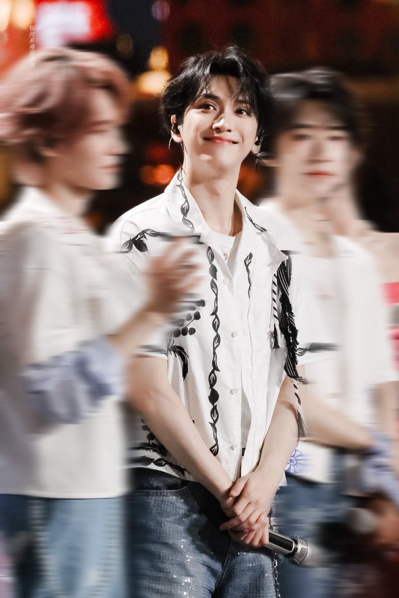 precious smile🥹❤️ cr. 银河系漫游指南-严浩翔#严浩翔#yanhaoxiang #时代少年团