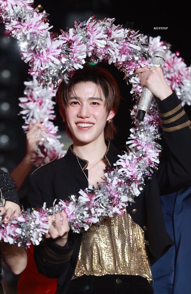 ปี 2026 ขอรักเบบี๋ต่ออีกปีนะ :ㅡ) 🤍

CTW COUNTDOWN WITH PP KRIT 
#CTWCountdown2026XPPKRIT #ppkritt <a href="/ppkritt/">ppkrit</a>