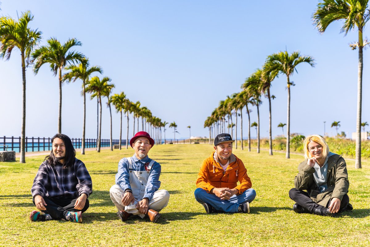 fm_okinawa's tweet photo. 新春特別番組𓃗.。.:*
このあと夜8時オンエア！
────────────
インフォミュージック
ニューイヤースペシャル2026
────────────

 ⋆⸜20時台 出演アーティスト⸝⋆

 ✧SugLawd Familiar
 ✧かりゆし58
 ✧ORANGE RANGE
 ✧平井大
 ✧HARAHELLS

📻https://t.co/5awRIxuj0H https://t.co/6JLtThlOj7