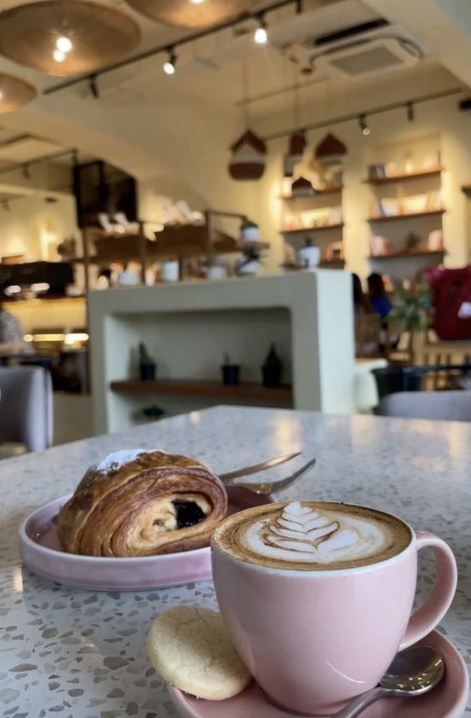 GM fam 

Happy new year 🥳