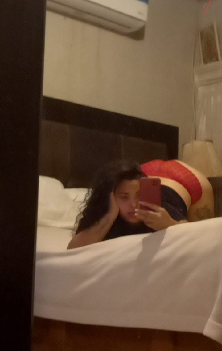 RAFAELxxxNSFWT's tweet photo. Madura #casero #pack #aporte #madura #señora https://t.co/ch3EbJ6HKd