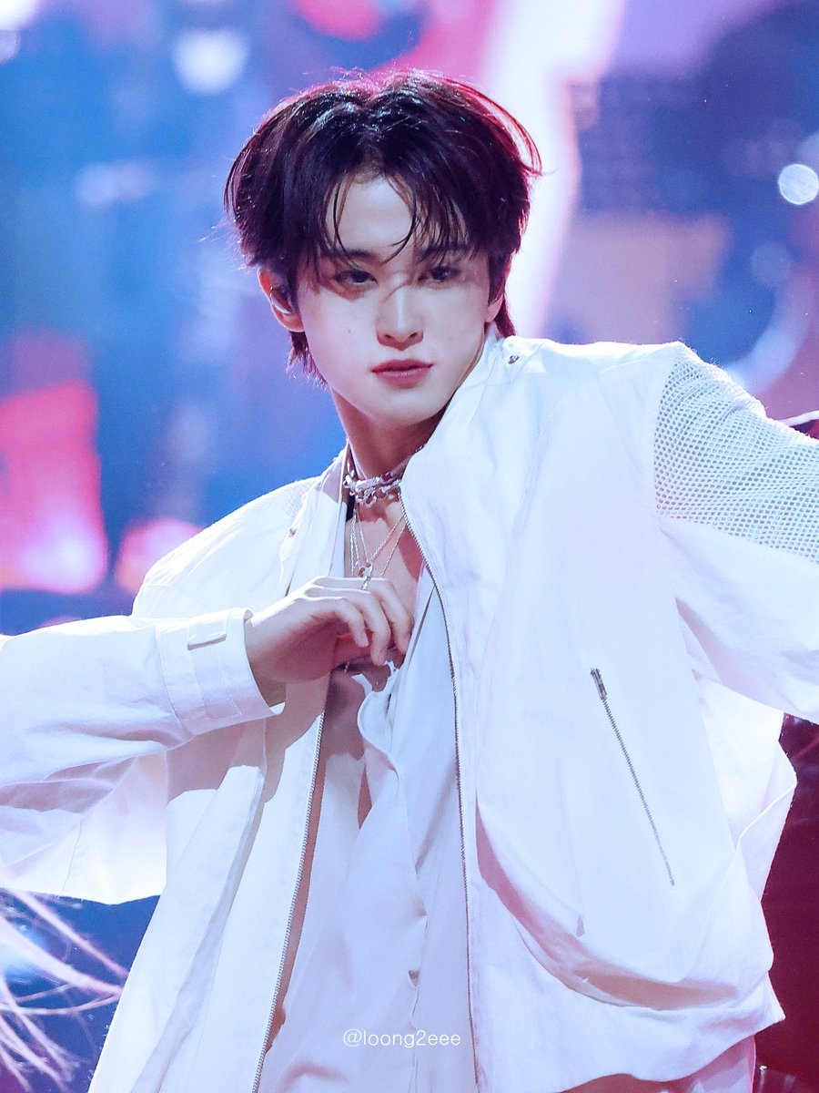 loong2eee's tweet photo. 251219 가요대축제 마크
맠프로디테✨️
#마크 #MARK #马克 #NCT https://t.co/vVa7LslVLs