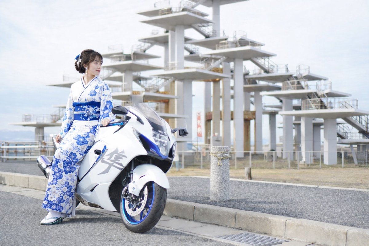 みなさん明けましておめでとうございます🎍🌅🎍 今年も隼とたくさん