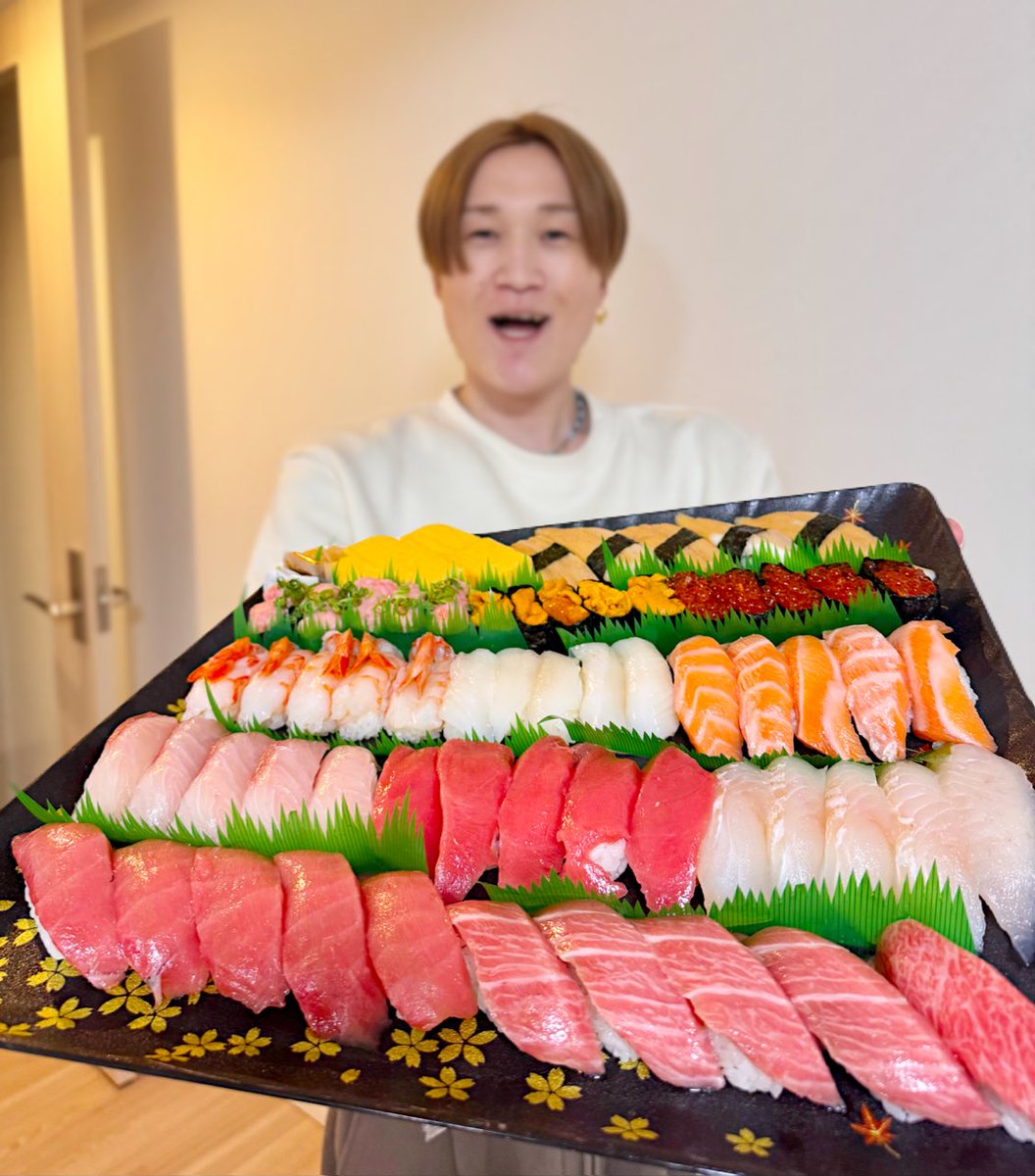 新年明けましておめでとう御座います🎍 新年一発目から胃袋フル