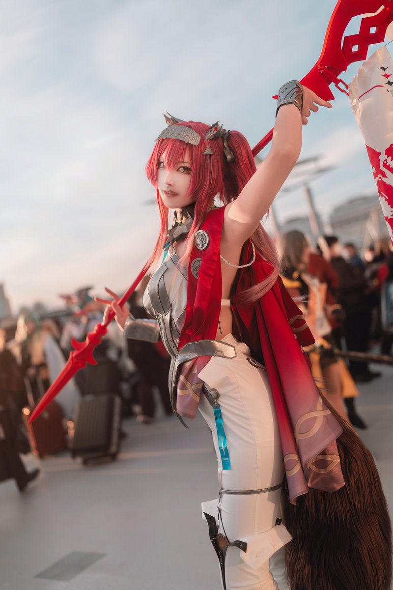 nuninuni22's tweet image. 【 コスプレ 】

「相棒、勝利を存分に味わおうぜ！」

鳴潮 / ルパ  Lupa
📸thx: わどるさん

#C107_cos #C107コスプレ
WutheringWavescosplay