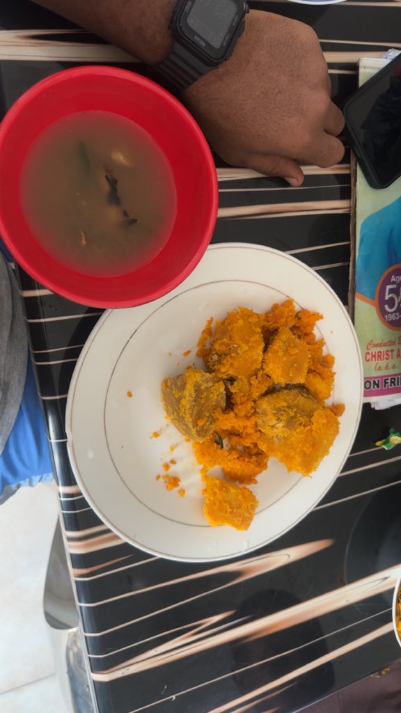 Sk_MultiDev's tweet image. How I’m starting my year and you ?