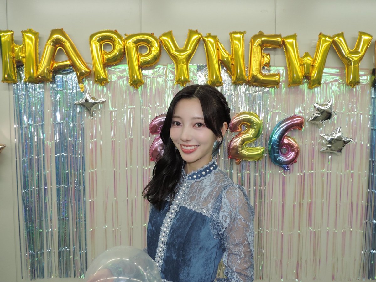 日向坂46 小西夏菜実 5周年記念サイン入り写真 5周年記念サイン入り写真 日向坂46 小西夏菜実