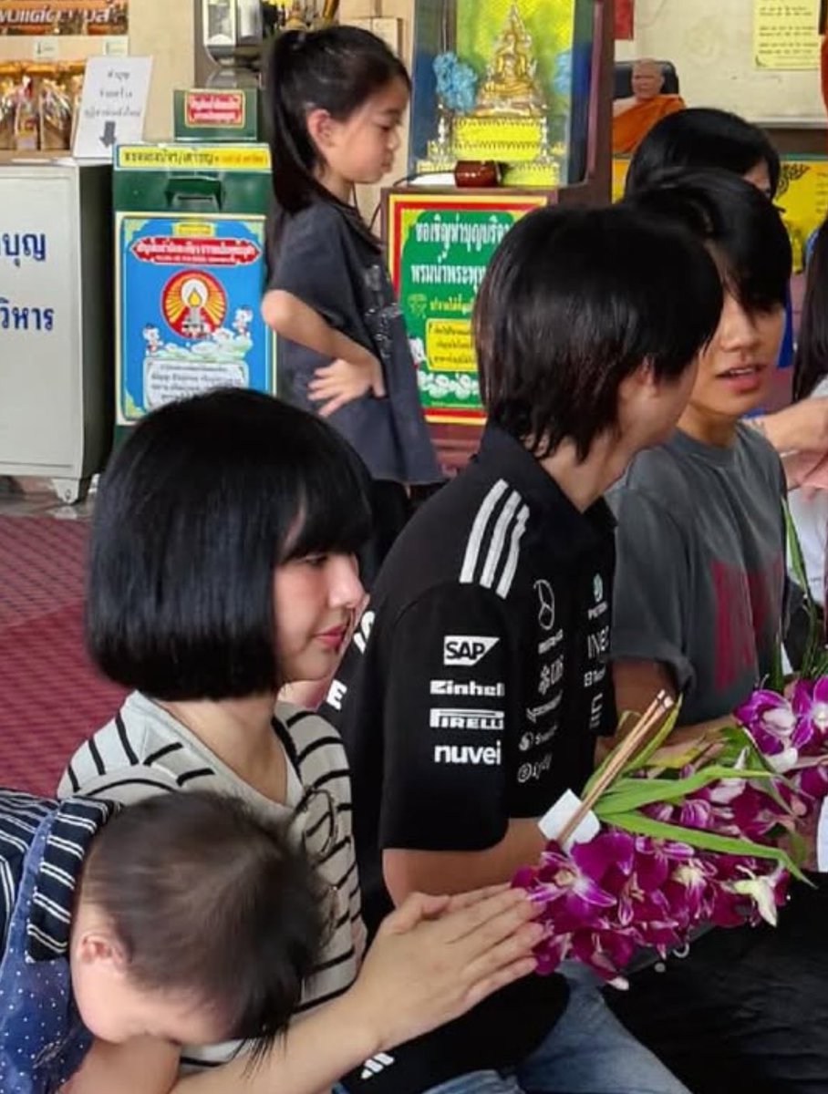 decem2er's tweet image. ภีมไปทำบุญกับครอบครัวเป้อ 😭😭😭😭😭😭😭😭😭😭