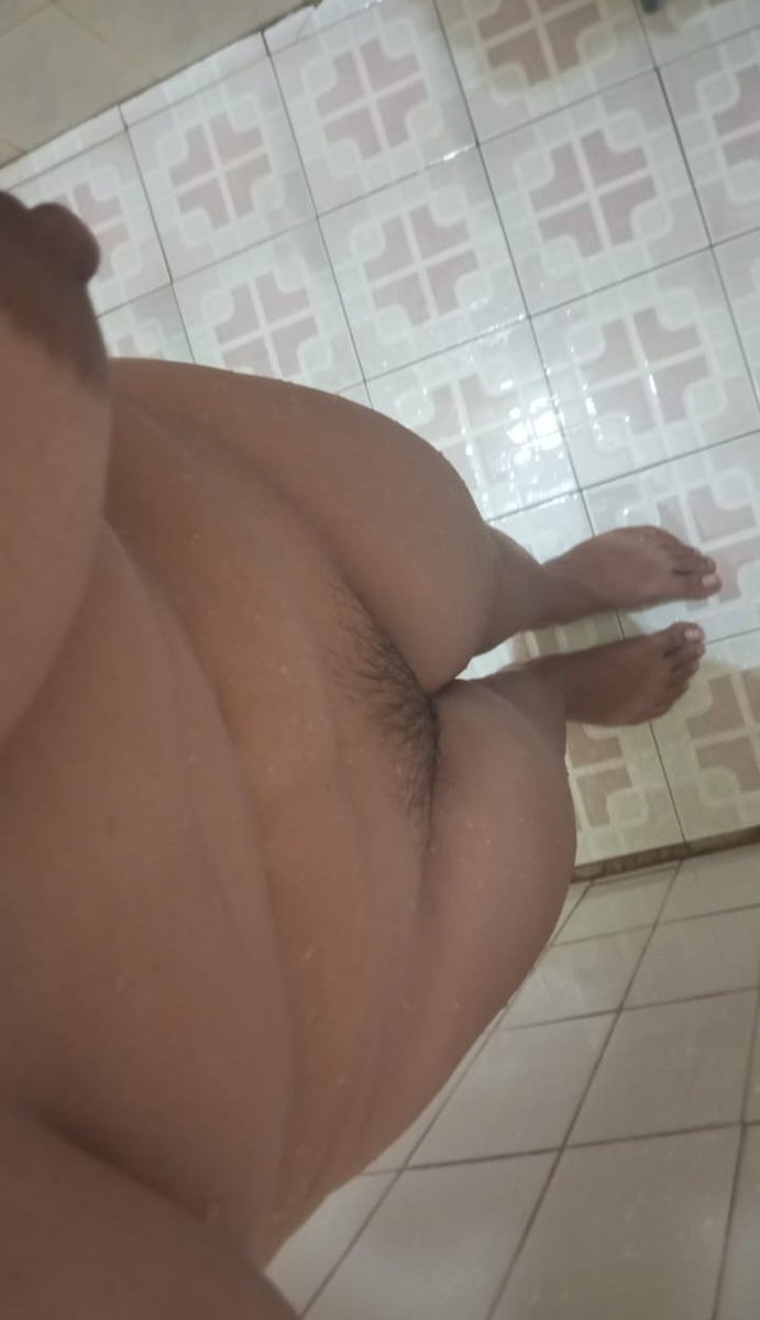 room_transit's tweet photo. Wife pingin lepas kunci berondong yg mau modalin boleh dm https://t.co/VCl52SJDm4