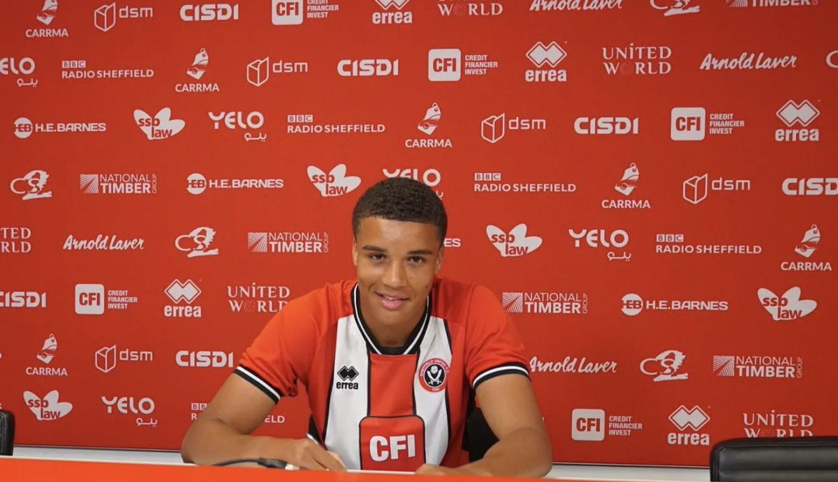 KbTerracetalk's tweet image. 🚨 HERE WE GO 🚨
Rotherham United have signed Ryan Oné on loan from Sheffield United until the end of the season.

Young, hungry and something different in the final third. Let’s see what he’s got. 🔴⚪️

#RUFC #Millers #TransferNews #sufc