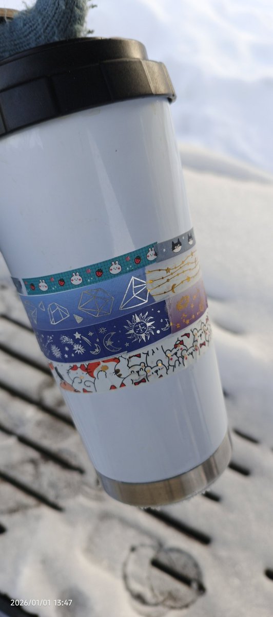 у СКОРБИ произошёл новогодний ребрендинг кстати ✨😌