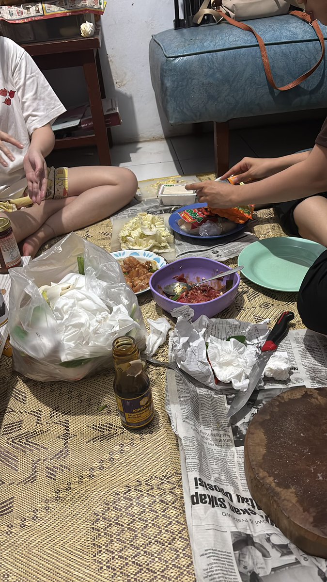 pinscess's tweet image. nuyerrrrr