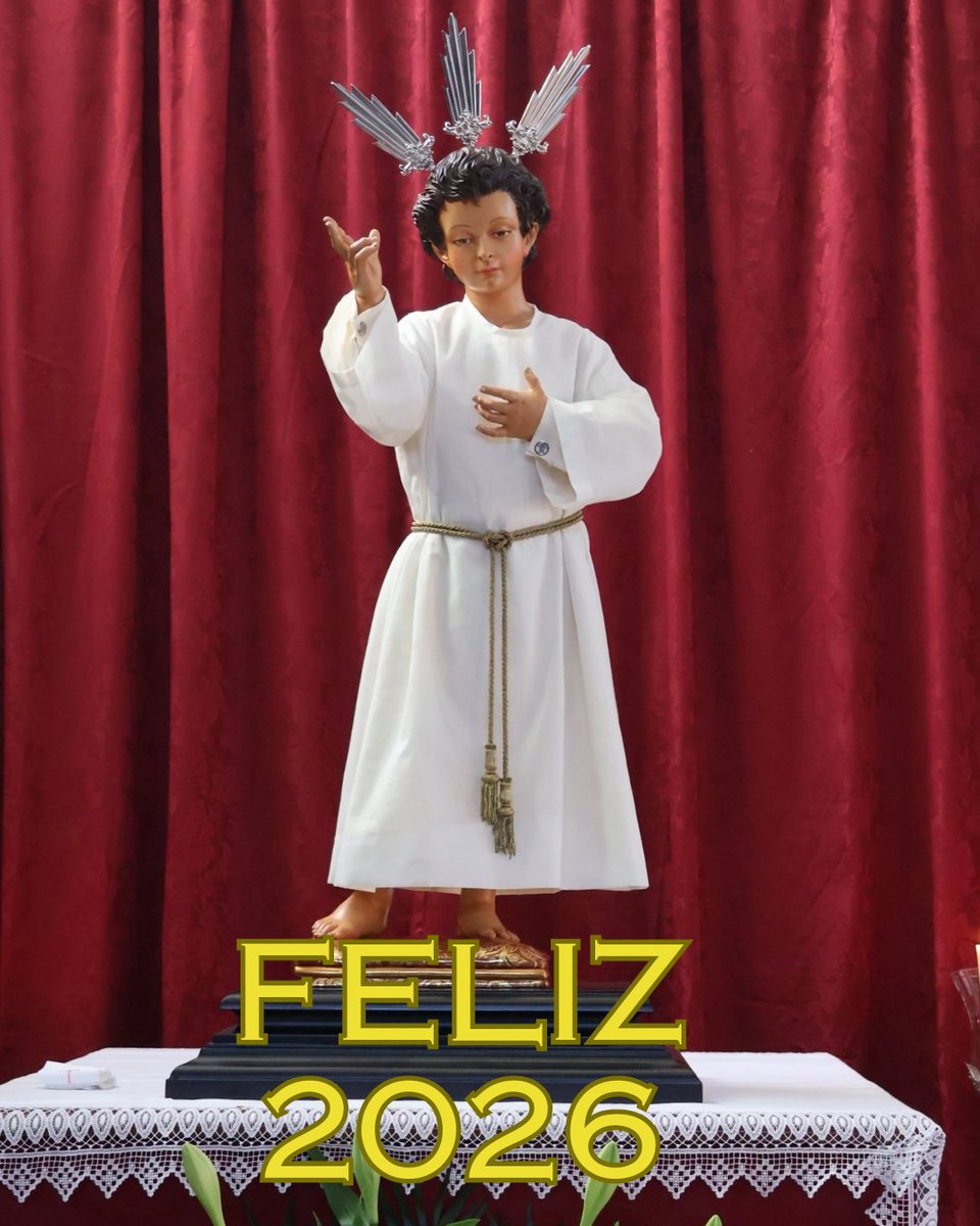 En este nuevo año que comenzamos  miramos con confianza al Dulce Nombre de Jesús, para que el os guíe y bendiga a todos. Que este año esté lleno de frutos espirituales y nos acerquemos cada vez más al Amor de los Amores.

¡¡Feliz Año Nuevo!! Alabado sea Jesús Sacramentado.