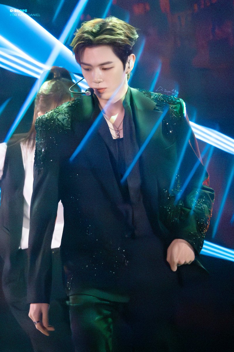 DanikScope's tweet image. 💍

 - [HQ] 251214 KANGDANIEL FAN CONCERT [RUNWAY : WALK TO DANIEL] Day2 #강다니엘 #KANGDANIEL