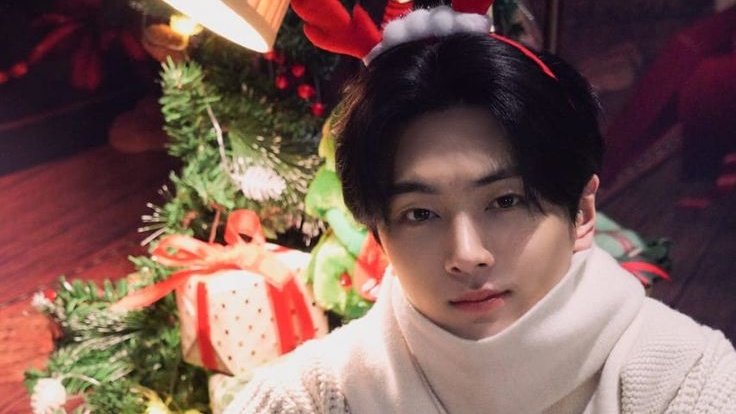 elusiveluster's tweet image. all i want for christmas is...

🎄 sunjay au
🎄 taglish
🎄 1.6k words
🎄 short
🎄 mutual pining

For @20thpage #SunTheLoveToJay #SJHFF2025 💚🩷

📎 : archiveofourown.org/works/76823501