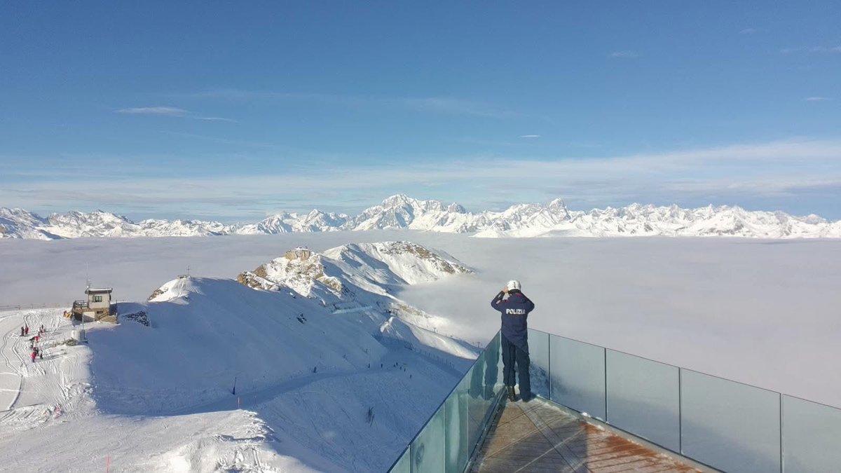 I nostri migliori auguri per un 2026 ricco di gioia e serenità!
#essercisempre #poliziadistato