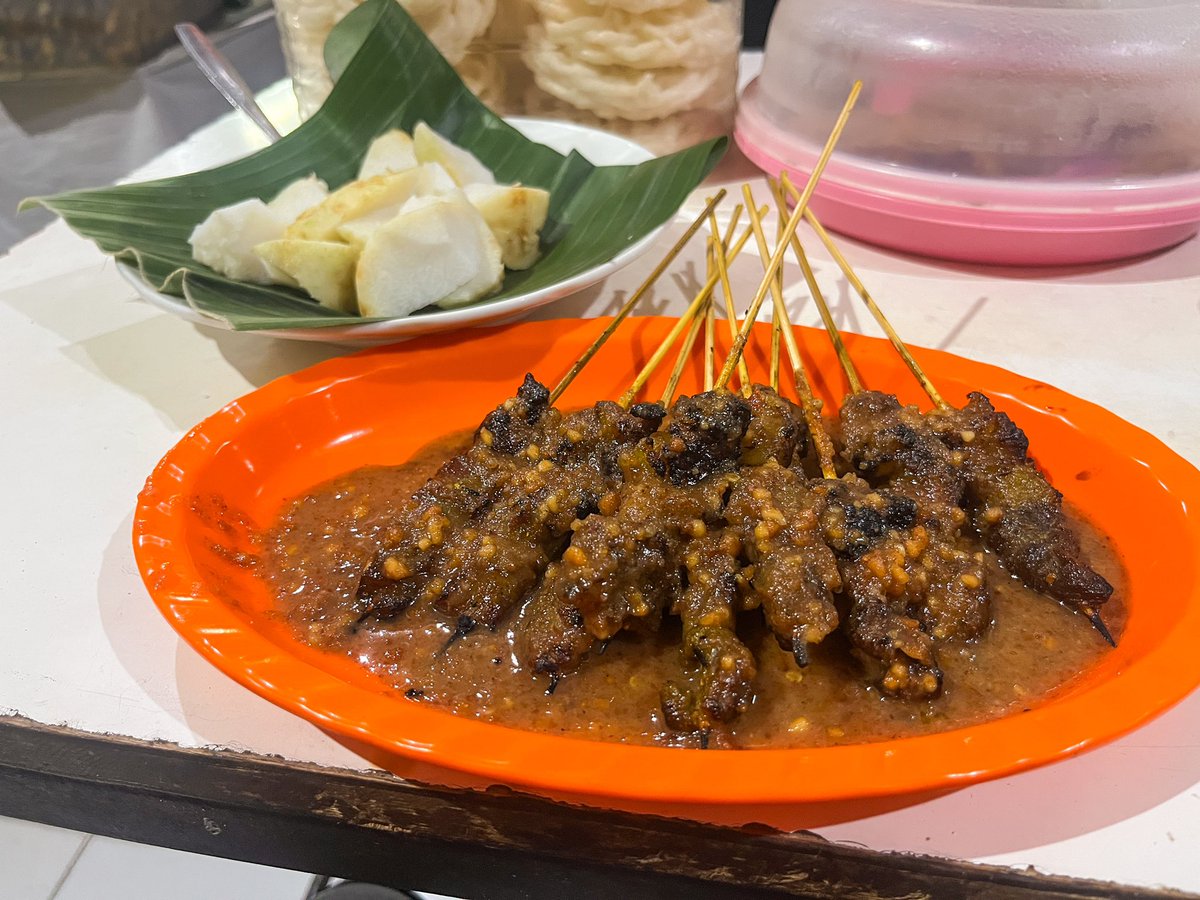 Siti Mustiani tweet media