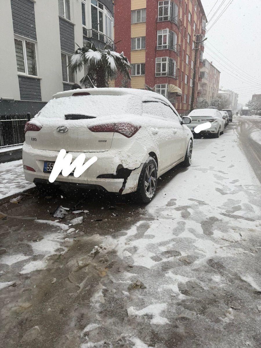 Hoş geldi 2026 🤐🫨
Sürprizlerle dolu 1 Ocak 😕 
Kısa zamanda duran arabaya vurma rekorunu kıracağım milletin sayesinde 🫩