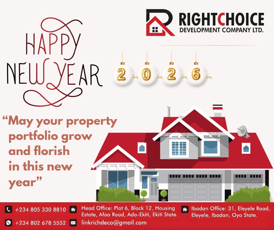 drey_nimi's tweet photo. Happy new year from all of us https://t.co/CQB5WT149T