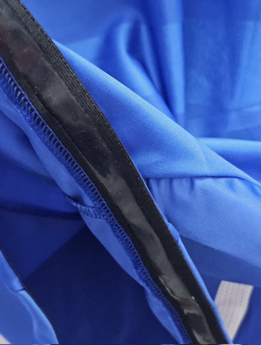 VsKitCorner's tweet image. 🏴󠁧󠁢󠁥󠁮󠁧󠁿 For Sale!

Official Chelsea 2011/12 Home Drogba Techfit player version.

Large. 

Very good condition. 

£150.

#CFC