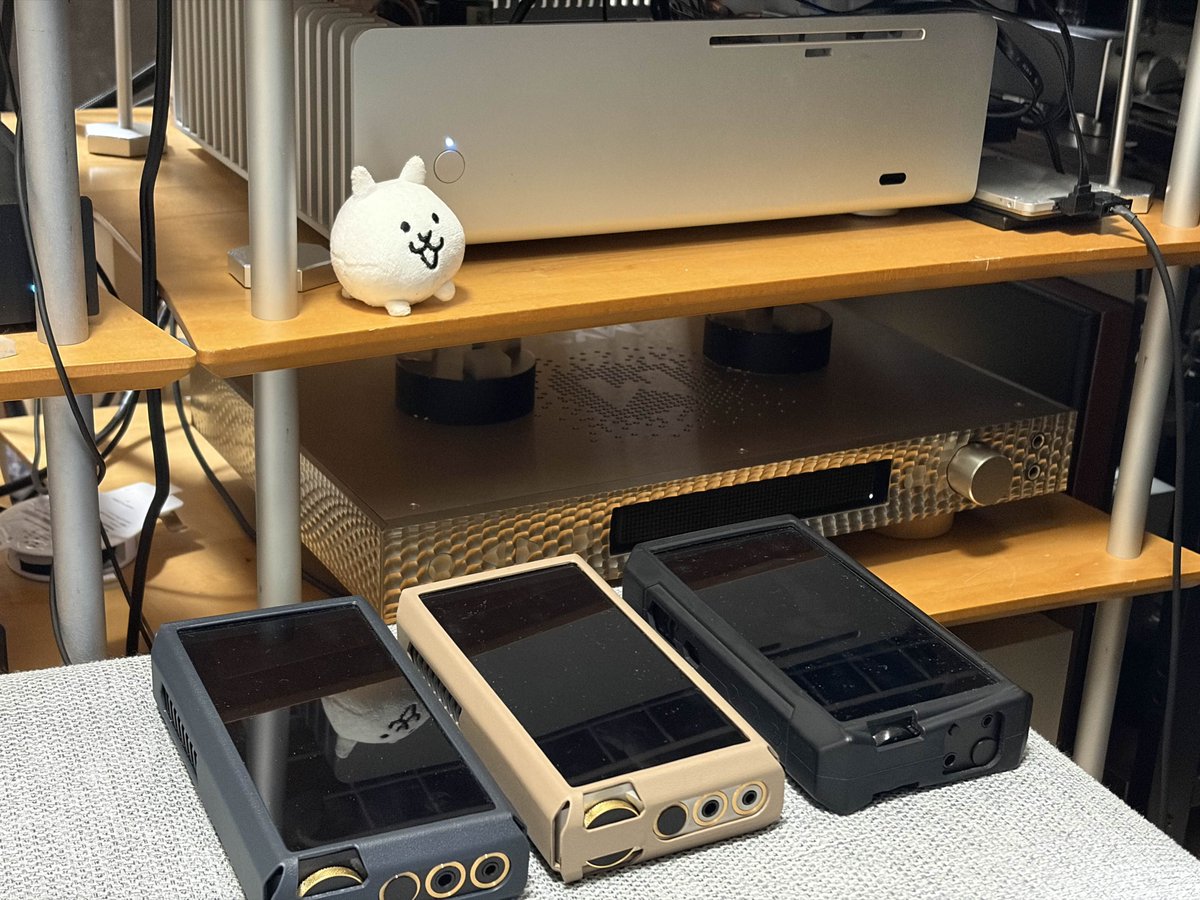 FIIO M27 Ti vs M27 Al vs M17 (Qobuz Connect)
vs 厳選DDC付PC（約50万 roon環境）
同軸デジタルにてトラポ性能、そしてトラポの音色比較してみました

まず基準となっていたPCは前述の通り調律された低音に立体感ある音に、広い音場が特徴的

M27 Ti