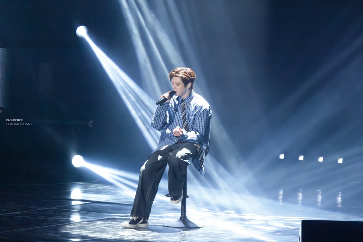 DanikScope's tweet image. every road I take goes back to you.

 - [HQ] 251214 KANGDANIEL FAN CONCERT [RUNWAY : WALK TO DANIEL] Day2 #강다니엘 #KANGDANIEL